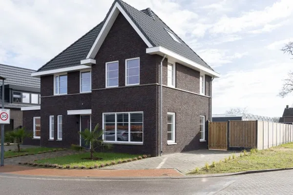 Detached house for sale: Teunestraat 2, Kern Ell Ell