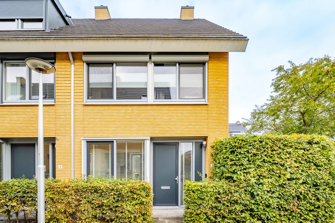 Hoekwoning te koop: Thea Beckmanstraat 1, Utrecht