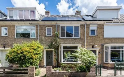 Terraced house for sale: Theemsstraat 82, Zeeheldenbuurt Haarlem
