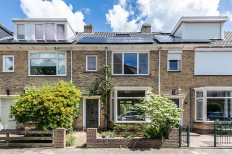 Tussenwoning te koop: Theemsstraat 82, Zeeheldenbuurt Haarlem