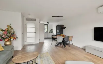 Tussenwoning te koop: Theeroosweide 60, Molenvliet-West Woerden