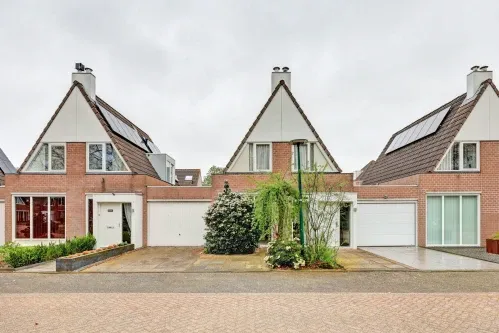 Tussenwoning te koop: Theodoorstraat 2, West 1 Dongen