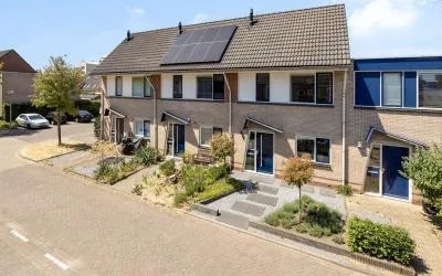 Tussenwoning te koop: Theodora Bouwmeesterstraat 23, De Enk Zutphen