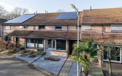 Tussenwoning te koop: Theunishof 14, Kazernelaan Weert