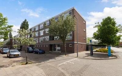Appartement te koop: Tholenstraat 128, Pendrecht Rotterdam