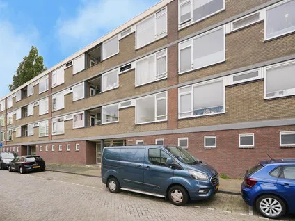 Appartement te koop: Tholenstraat 132, Pendrecht Rotterdam