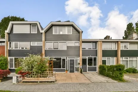 Tussenwoning te koop: Thomas à Kempislaan 15, Augustinuspark Amstelveen