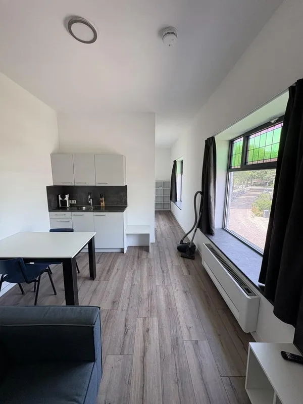 Appartement te huur: Thomas van Kempenstraat 8-10, Westend Tilburg