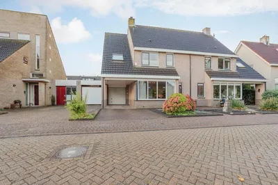 Koopwoning: Thorbecke singel 9 in Raamsdonksveer - €595.000 - 178m²