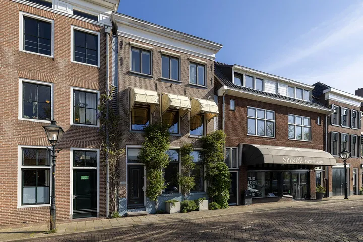 Hoekwoning te koop: Thorbeckegracht 34, Zwolle