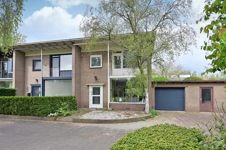 Hoekwoning te koop: Thorbeckelaan 107, Ministerpark Naarden