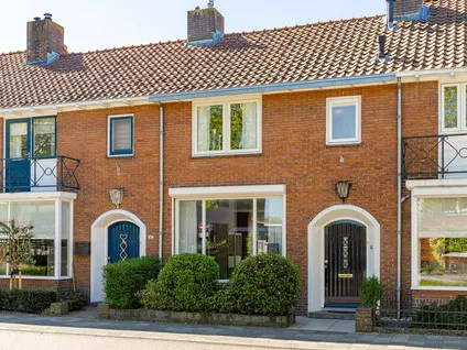 Tussenwoning te koop: Thorbeckelaan 45, Winklerplein-Noord Sliedrecht