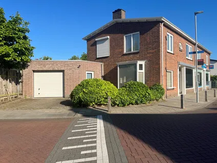 Twee-onder-één-kap te koop: Thorbeckeplein 12, Zaltbommel Vergt en omgeving Zaltbommel