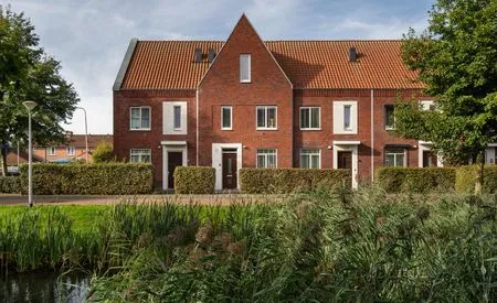 Tussenwoning te koop: Thorbeckesingel 11, Leerdam