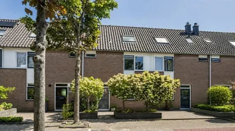 Tussenwoning te koop: Thorbeckestraat 18, Pijletuinen Naaldwijk