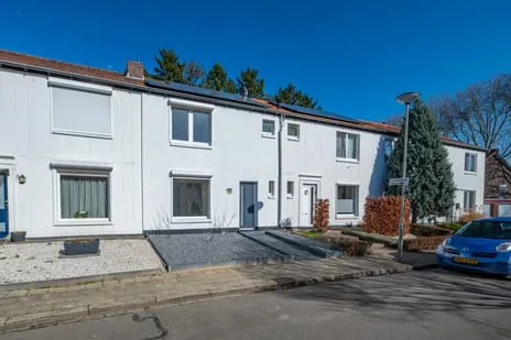 Tussenwoning te koop: Thorbeckestraat 25, Geleen-Noord Geleen
