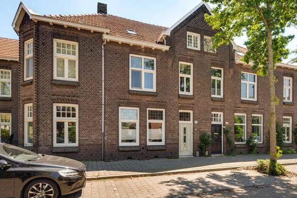 Terraced house for sale: Thorbeckestraat 30, Vrijveld Roermond