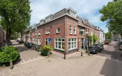 Woning te koop: 1e Spechtstraat 1, Vogelenbuurt Utrecht