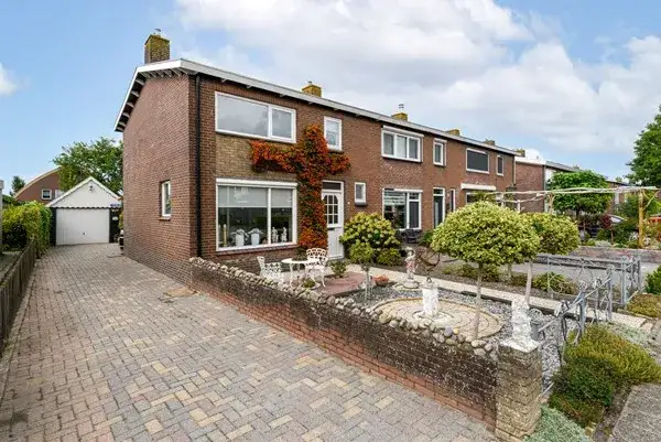 Hoekwoning te koop: A. Rampionstrjitte 34, Bakhuizen Bakhuizen