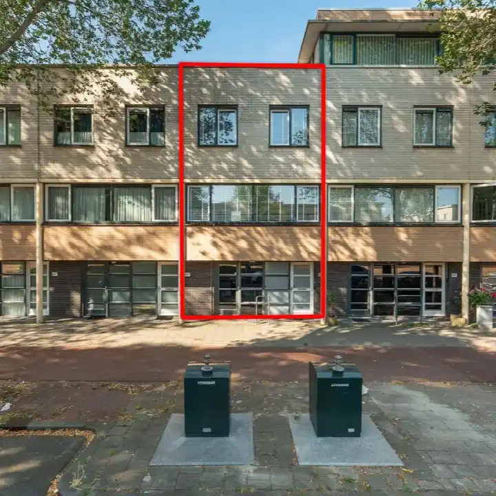 Tussenwoning te koop: Aagje Dekenlaan 49M, Moerwijk-West 'S-Gravenhage