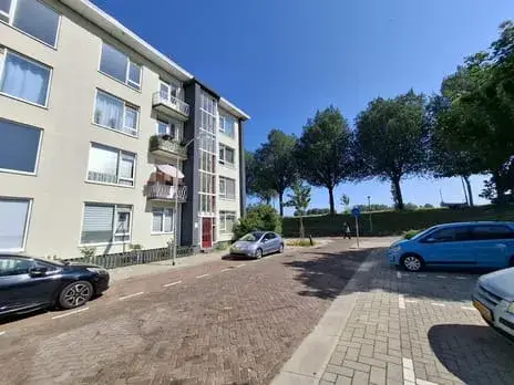 Appartement te koop: Aalscholverstraat 9, Vogelplein-Aalscholverstraat en omgeving Dordrecht