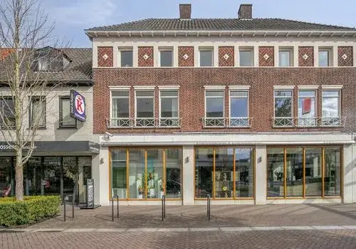 Appartement te koop: Aambeeld 7, Centrum Valkenswaard