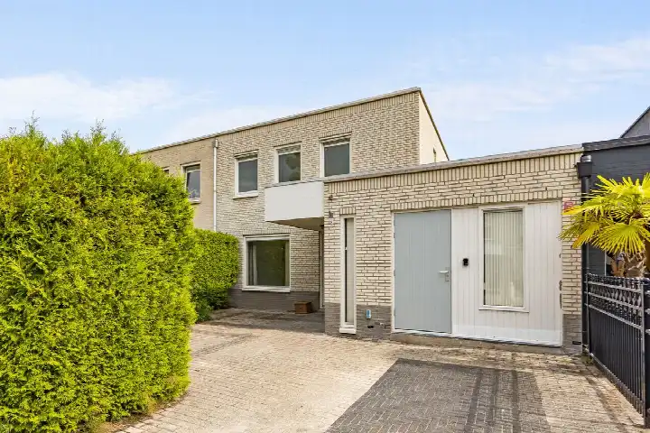 Tussenwoning te koop: Aan de Wind 8, Noorderplassen Oost Almere