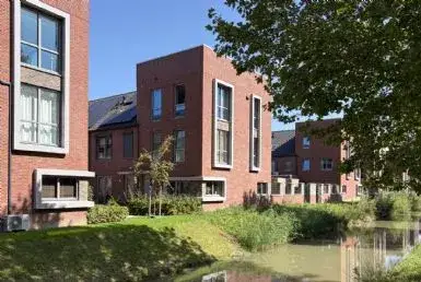 Hoekwoning te huur: Aardschouwstraat 47, Druten West Druten