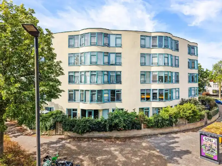 Appartement te koop: Aartsbisschop Romerostraat 608, Voordorp en Voorveldsepolder Utrecht