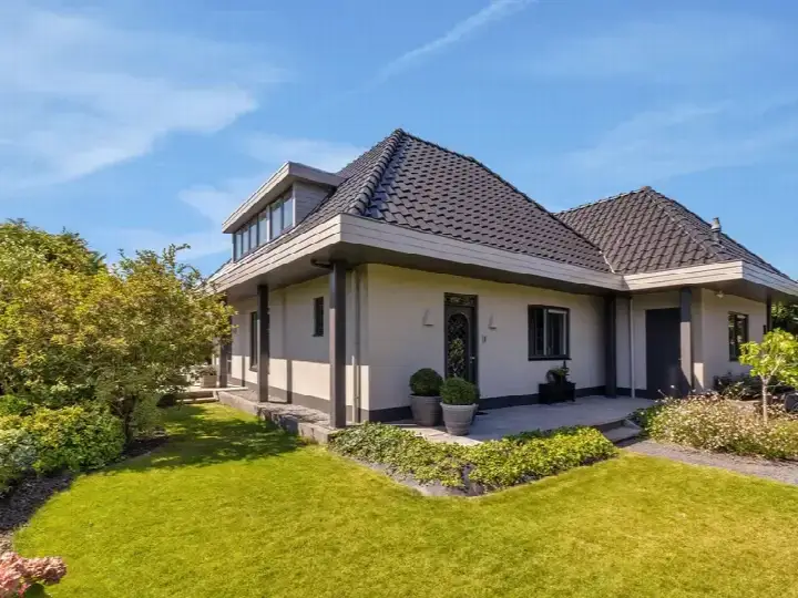 Detached house for sale: Abelenlaan 1, Duinoord Oostvoorne