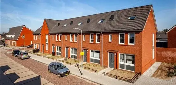 Hoekwoning te huur: Abraham Bloemaart Corneliszstraat 10, Lingewijk Gorinchem