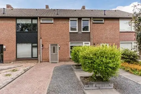 Terraced house for sale: Abtshof 68, Kept e.o. Bergeijk