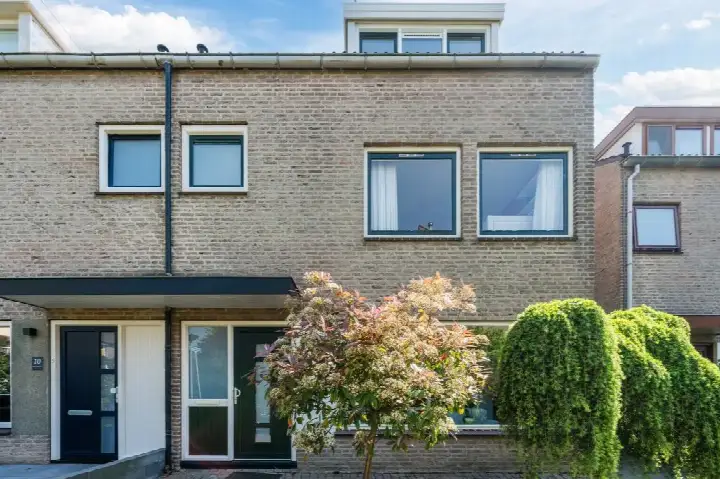 Corner house for sale: Acaciapad 11, Frederiksoord-Zuid Rijnsburg