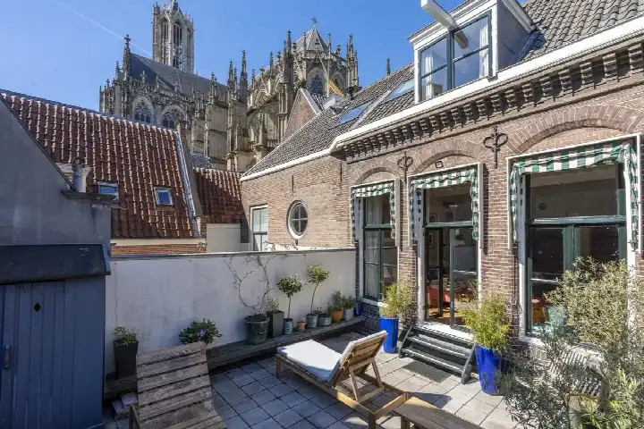 Appartement te koop: Achter de Dom 14D, Domplein, Neude, Janskerkhof Utrecht