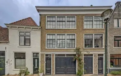 Apartment for sale: Achter de Vismarkt 14, Turfmarkt e.o. Gouda