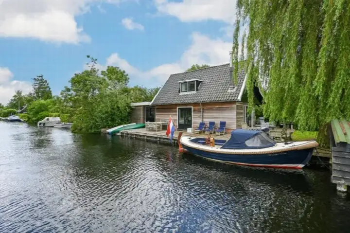 Vrijstaande woning te koop: Achterbos 42R2, Vinkeveen Plassengebied Vinkeveen