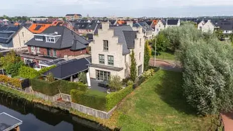 Corner house for sale: Achterste Kamp 46, Rengerswetering Bunschoten-Spakenburg