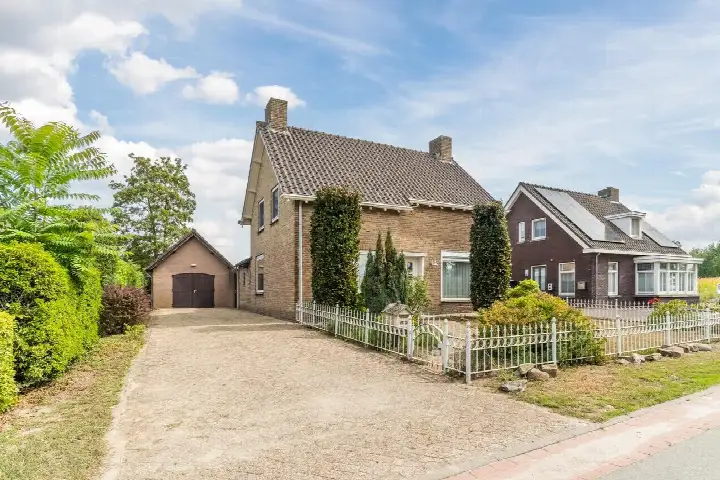 Vrijstaande woning te koop: Achterstraat 21, Laar Nistelrode