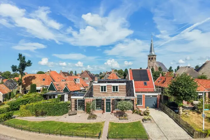 Twee-onder-één-kap te koop: Achterwei 2, Ee Ie