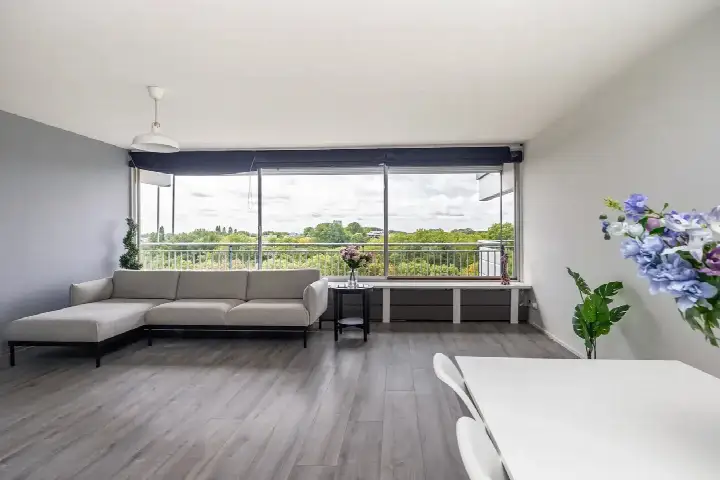 Appartement te koop: Adama van Scheltemaplein 39, Aart van der Leeuwbuurt Delft