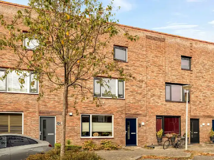 Tussenwoning te koop: Adderwortel 13, Veldhuizen De Meern