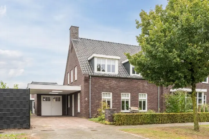 Twee-onder-één-kap te koop: Adelaarshof 6, Elsendorp Elsendorp