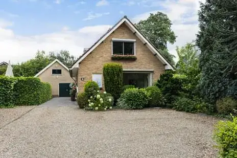 Detached house for sale: Adelaarslaan 49, Vogelkwartier Apeldoorn