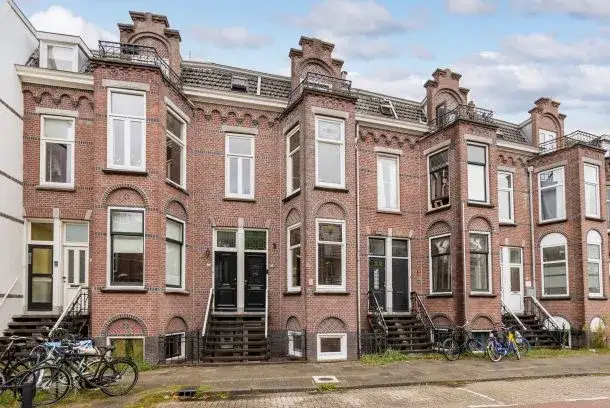 Appartement te koop: Adelaarstraat 96, Vogelenbuurt Utrecht