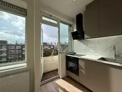 Appartement te huur: Admiraal de Ruyterweg 45E, Rubroek Rotterdam