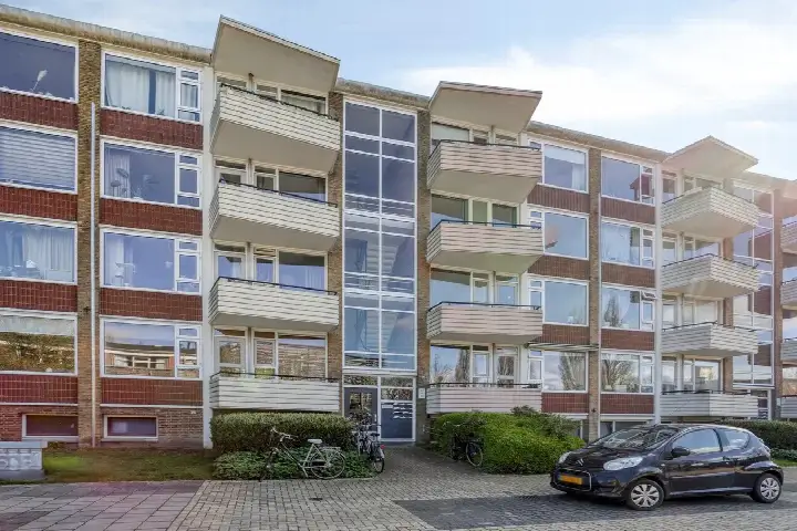 Appartement te koop: Adriaan van Ostadestraat 65, Kostverloren Groningen