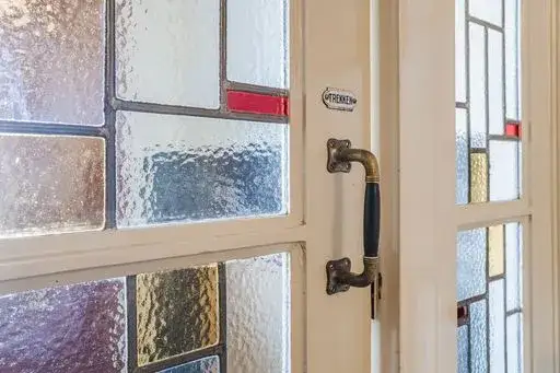 Tussenwoning te koop: Adrianalaan 110, Schiebroek Rotterdam