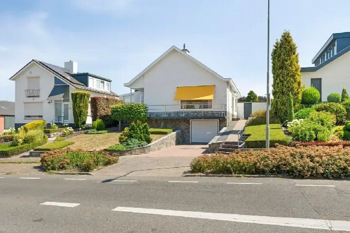 Vrijstaande woning te koop: Adsteeg 22, Beek Beek