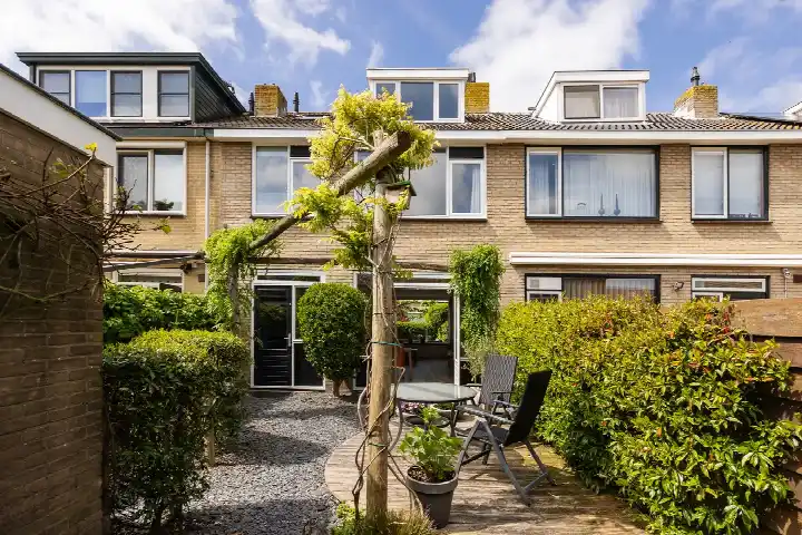 Terraced house for sale: Aelbert Cuypstraat 3, Horn- en Kuijerpolder Nederhorst Den Berg