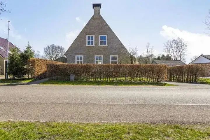 Vrijstaande woning te koop: Aengwirderweg 360, Tjalleberd Tjalleberd